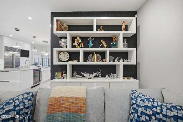 17 Riviera Drive, Long Branch, NJ 07740