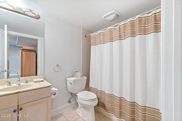 17 Riviera Drive, Long Branch, NJ 07740