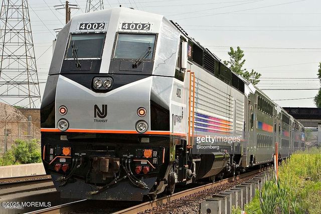 17 Riviera Drive, Long Branch, NJ 07740