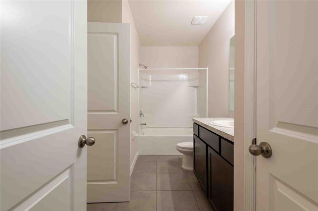 8668 FALLING BLUE PLACE, Riverview, FL 33578