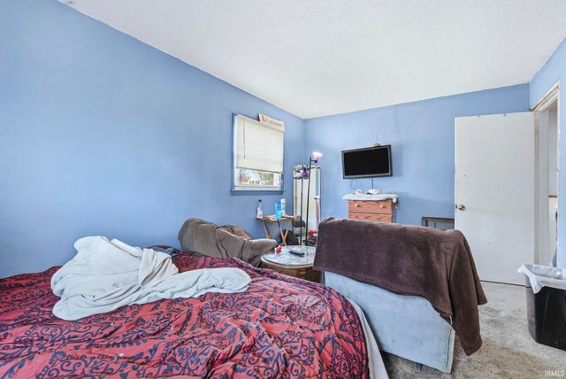 1922 Legoma Drive, Fort Wayne, IN 46819