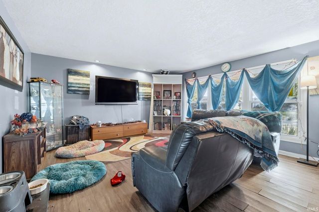 1922 Legoma Drive, Fort Wayne, IN 46819