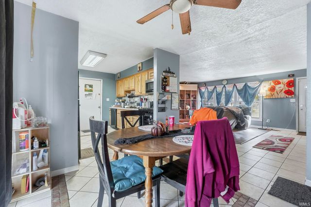 1922 Legoma Drive, Fort Wayne, IN 46819