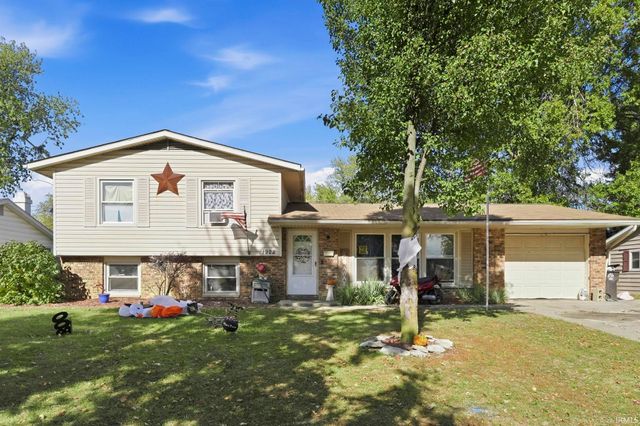 1922 Legoma Drive, Fort Wayne, IN 46819