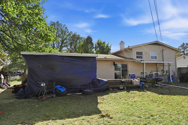 1922 Legoma Drive, Fort Wayne, IN 46819