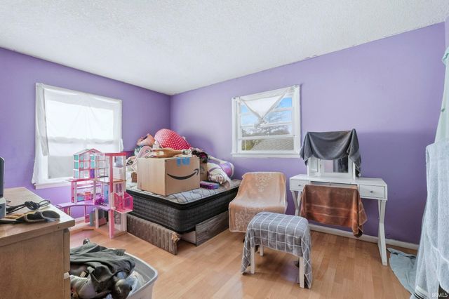 1922 Legoma Drive, Fort Wayne, IN 46819