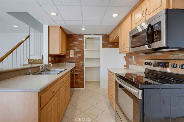 10441 Lee Way, Stanton, CA 90680