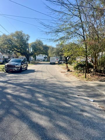 5516 Rio Street, North Charleston, SC 29406