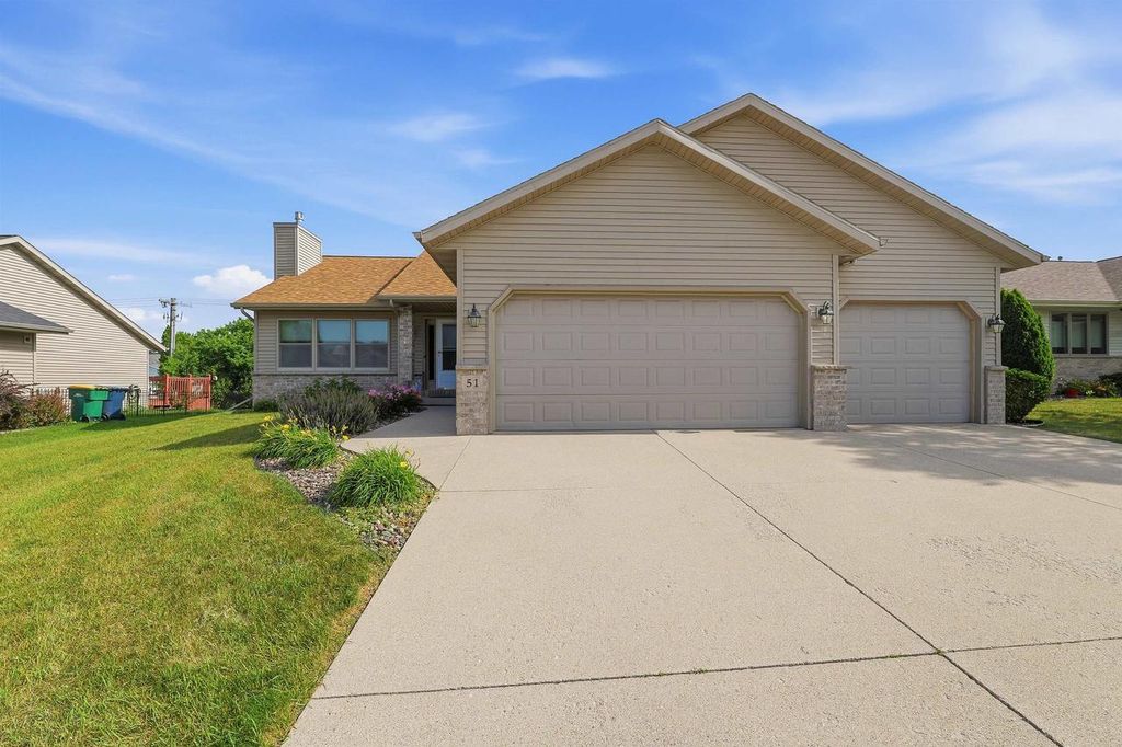 51 YACOUB LANE, Fond Du Lac, WI 54935