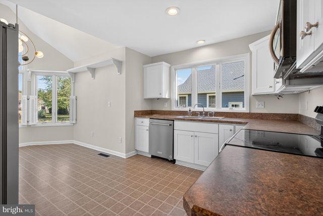 18609 BROADFIELD DR, Lewes, DE 19958