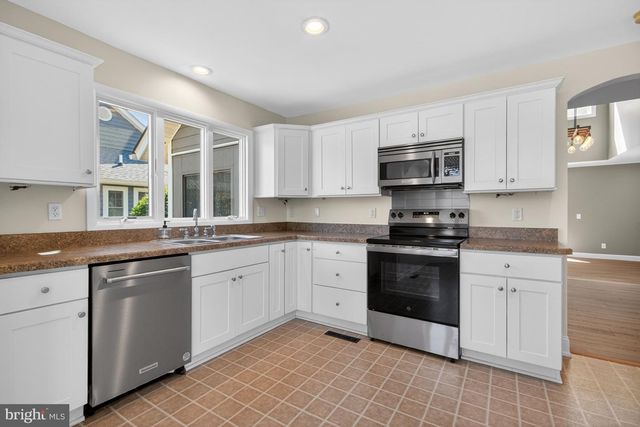 18609 BROADFIELD DR, Lewes, DE 19958