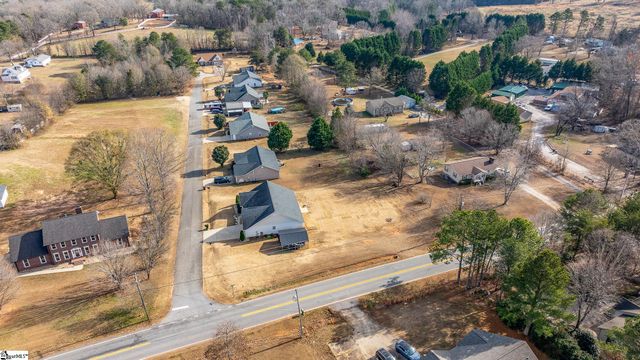 2 Exodus Way, Greer, SC 29651