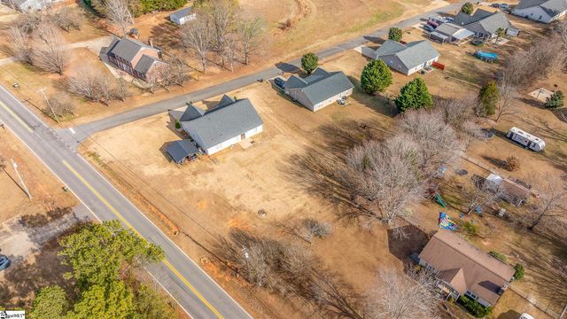 2 Exodus Way, Greer, SC 29651