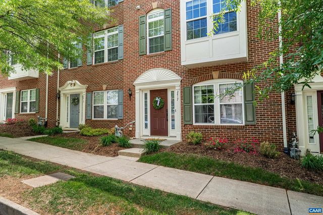 2417 ABINGTON DR, Charlottesville, VA 22911