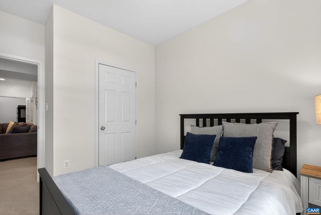 2417 ABINGTON DR, Charlottesville, VA 22911