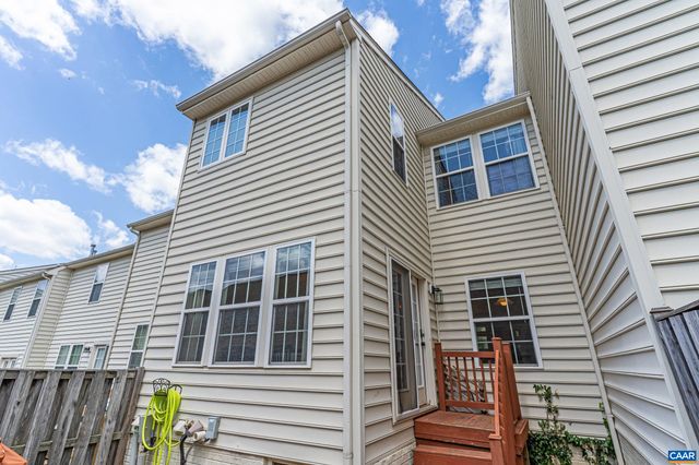 2417 ABINGTON DR, Charlottesville, VA 22911