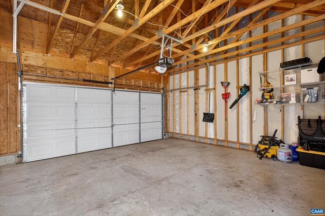 2417 ABINGTON DR, Charlottesville, VA 22911