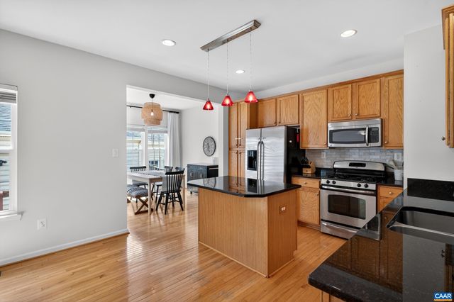 2417 ABINGTON DR, Charlottesville, VA 22911