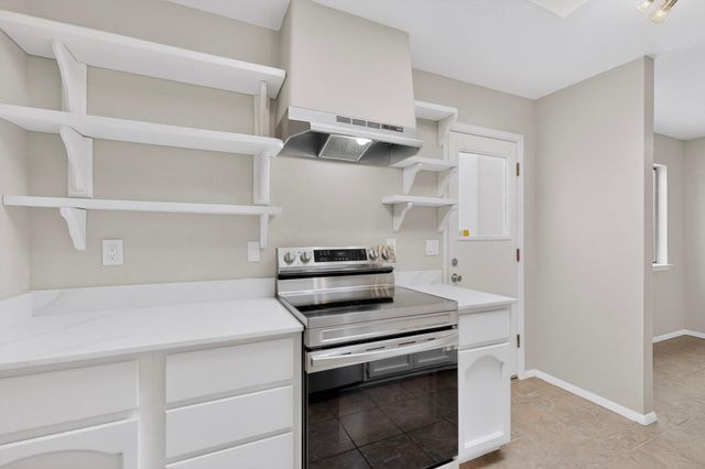 7200 Wren Walk Drive NE, Albuquerque, NM 87109
