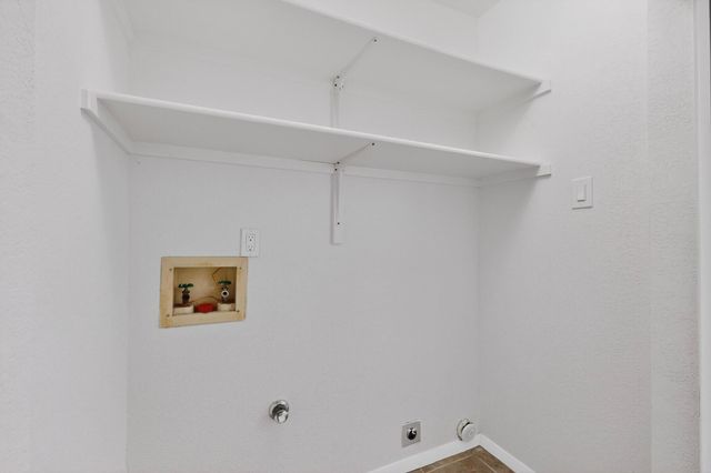 7200 Wren Walk Drive NE, Albuquerque, NM 87109
