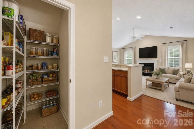 228 Oak Village Parkway, Mooresville, NC 28117