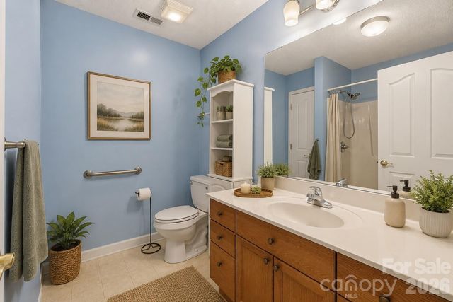 228 Oak Village Parkway, Mooresville, NC 28117
