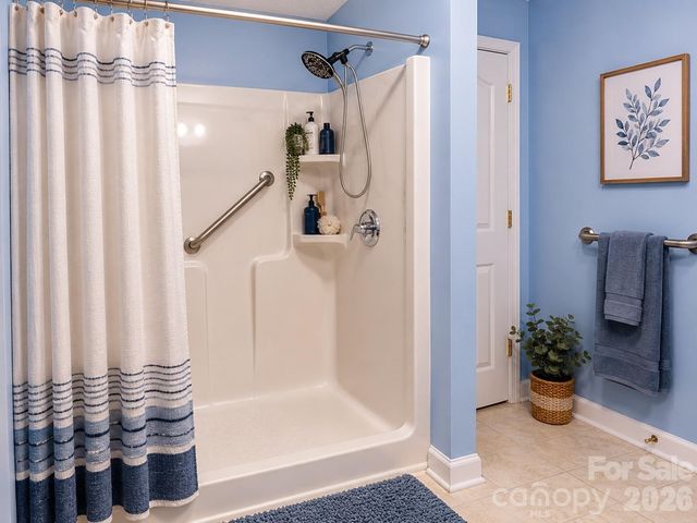 228 Oak Village Parkway, Mooresville, NC 28117