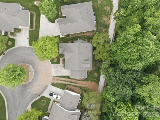 228 Oak Village Parkway, Mooresville, NC 28117