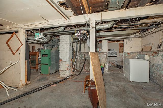 2753 Hillcrest Avenue, Alton, IL 62002