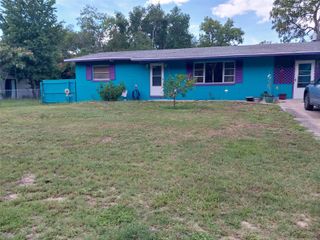 136 OAK WAY, Interlachen, FL 32148