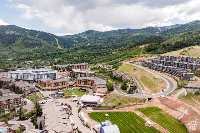 3720 N SUNDIAL CT #B322, Park City, UT 84098