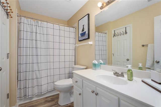 34212 W 90th Circle, De Soto, KS 66018