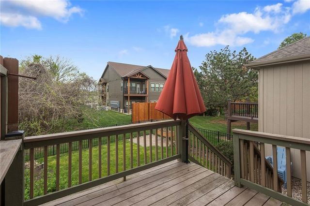 34212 W 90th Circle, De Soto, KS 66018