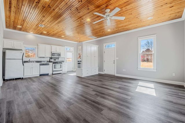 416 N Orange, North Little Rock, AR 72114