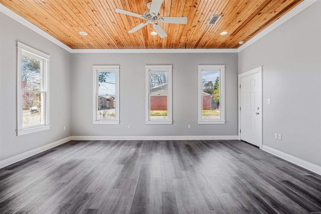 416 N Orange, North Little Rock, AR 72114