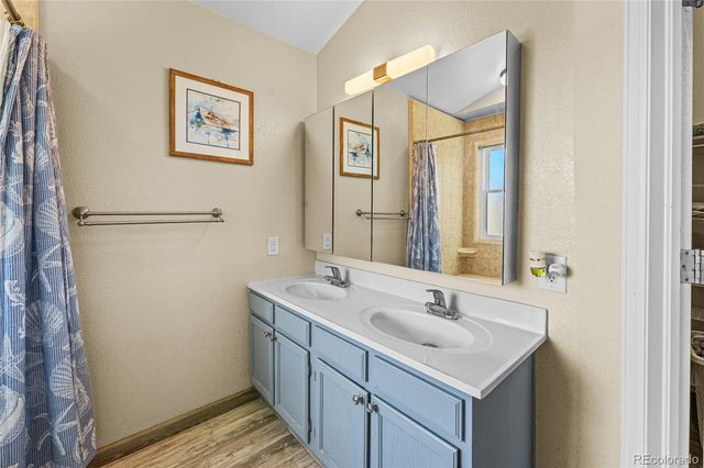 8855 Cloverleaf Circle, Parker, CO 80134
