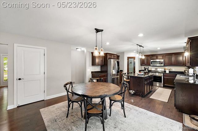 22716 Stephens Street, Saint Clair Shores, MI 48080