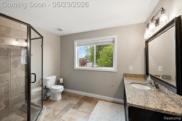 22716 Stephens Street, Saint Clair Shores, MI 48080