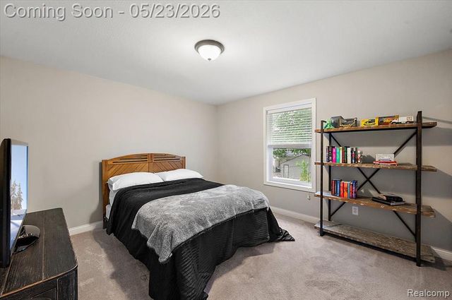 22716 Stephens Street, Saint Clair Shores, MI 48080