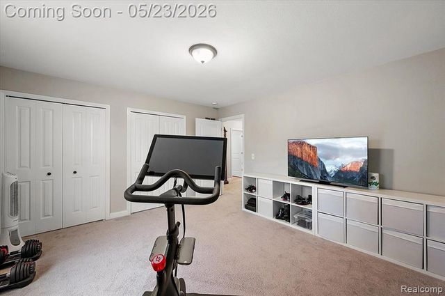 22716 Stephens Street, Saint Clair Shores, MI 48080