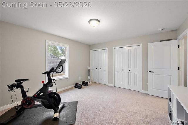 22716 Stephens Street, Saint Clair Shores, MI 48080