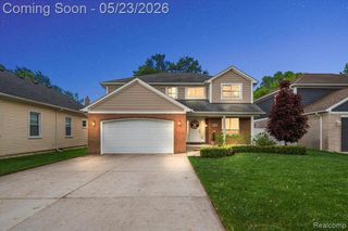 22716 Stephens Street, Saint Clair Shores, MI 48080
