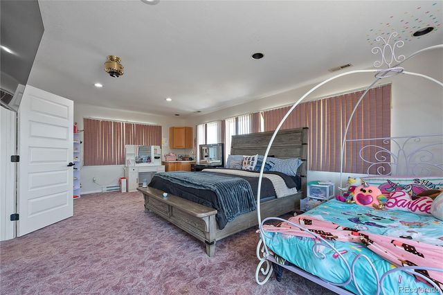 3021 Vantage Drive, Hudson, CO 80642