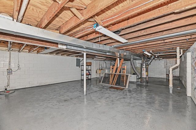 7307 West View DRIVE, Wind Lake, WI 53185