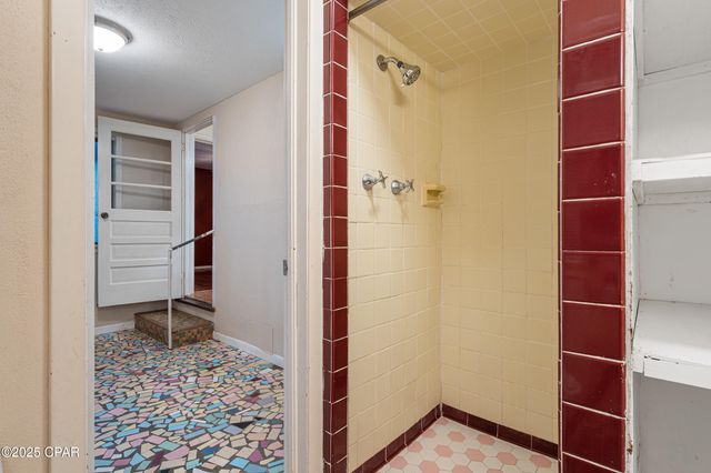 1018 New York Avenue, Lynn Haven, FL 32444