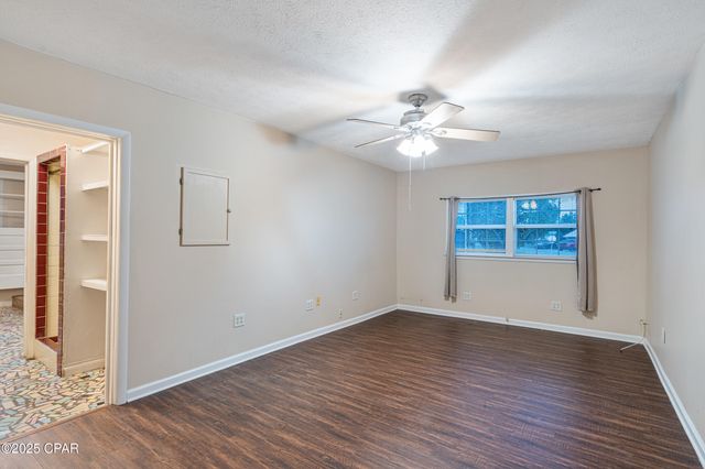 1018 New York Avenue, Lynn Haven, FL 32444