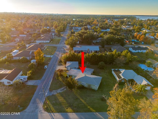 1018 New York Avenue, Lynn Haven, FL 32444