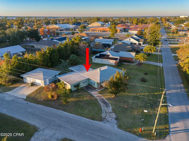 1018 New York Avenue, Lynn Haven, FL 32444