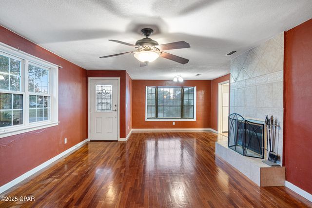 1018 New York Avenue, Lynn Haven, FL 32444