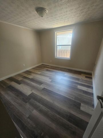 1726 Sunapple Way, Columbus, OH 43232